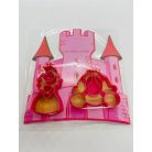 MŰANYAG KISZÚRÓ SZETT – KIRÁLYLÁNY ÉS HINTÓ (2 DARAB/CSOMAG)