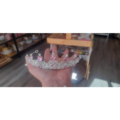 Torta tiara ezüst színű rózsaszín és ezüst strasszkövekkel