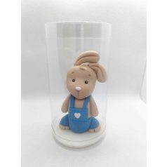 Tortadísz cukorfigura fiú nyuszi