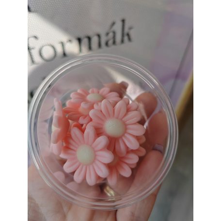 Kamilla 9 db rózsaszín fehér középpel