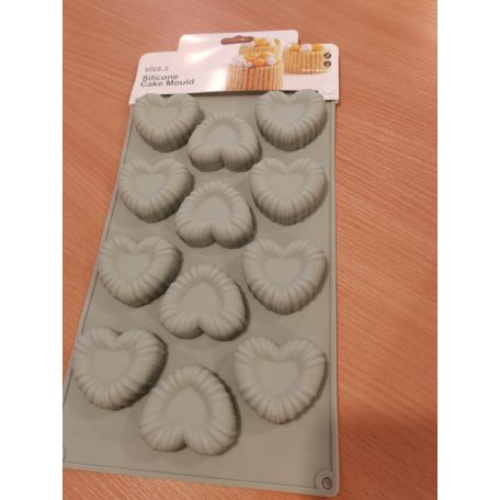 SZILIKON forma szív peremmel