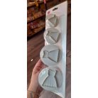 Rugós virágos ruha kiszúró 4 db-os