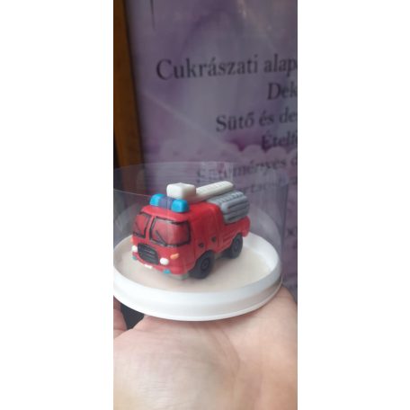 Tűzoltó autó extra marcipán figura