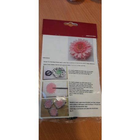 Gerbera kiszúró készlet leírással