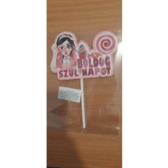Tortabeszúró Lány édességgel