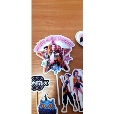 K-pop Demon Hunters tortabeszúró 6 db-os