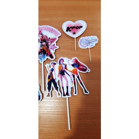 K-pop Demon Hunters tortabeszúró 6 db-os