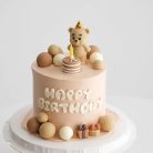 Maci tortadísz barna