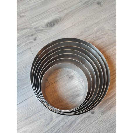 Rozsdamentes acél tortakarika 6 cm magas 24 cm átmérőjű